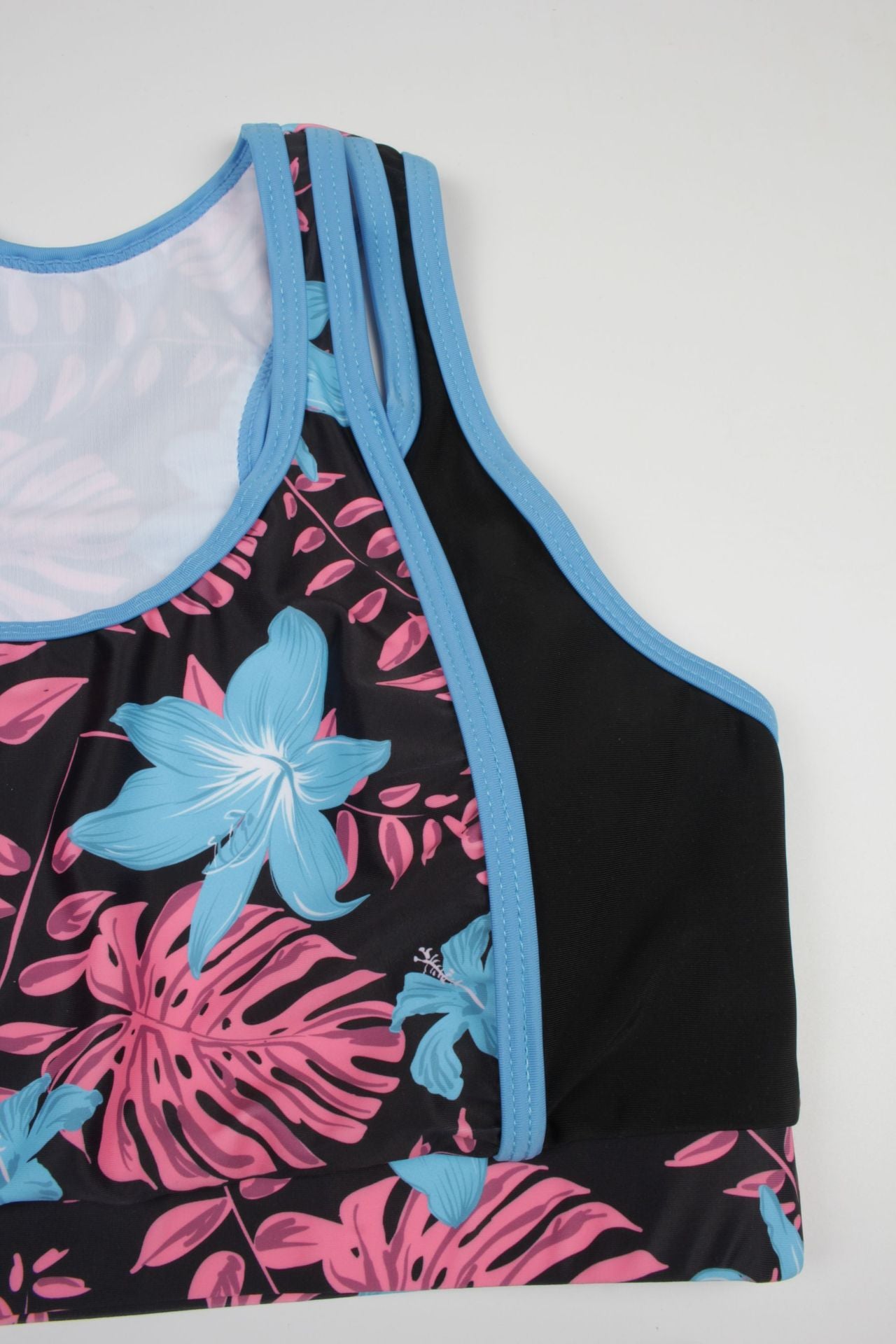 New Arrival Two-Piece Bikini Swimsuit with Sporty Trendy Print & Modest Boyshorts Set Pink