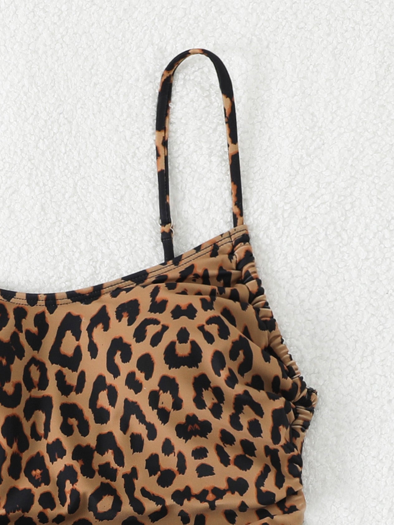 Women's Scoop Neck Animal Print Swimwear with Drawstring