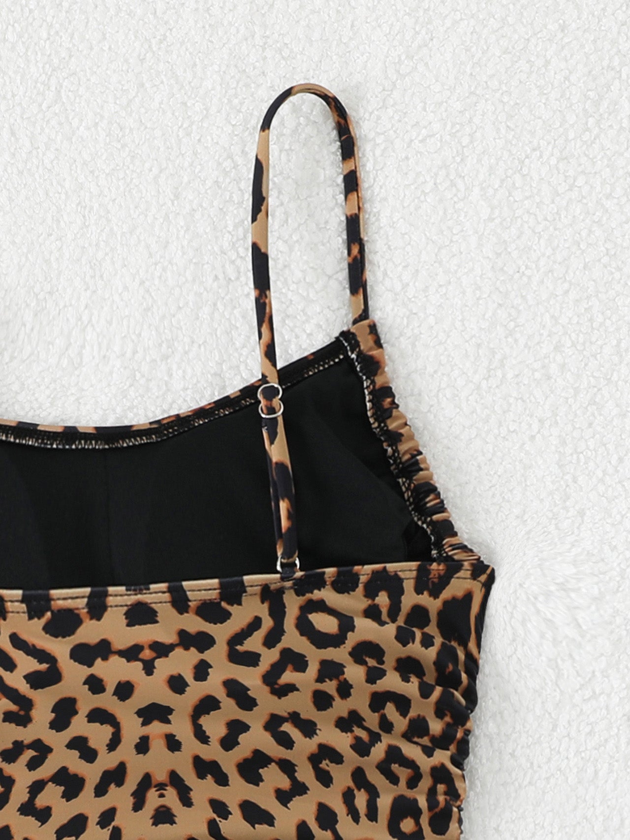 Women's Scoop Neck Animal Print Swimwear with Drawstring