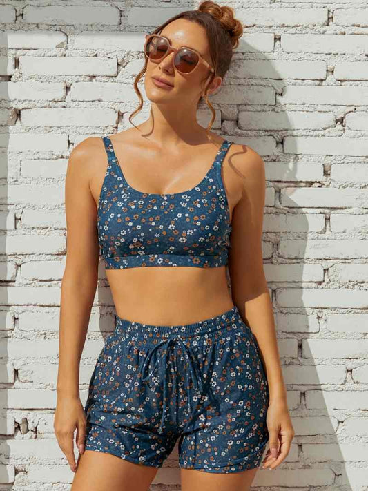 Floral Scoop Neck Stylish Bikini Top with Boy Short Set